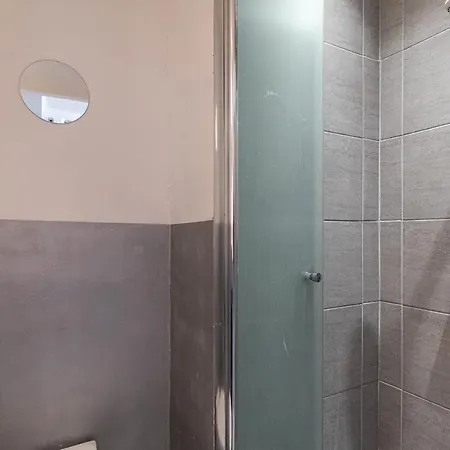 Modern & Spacious T4 * Cannes