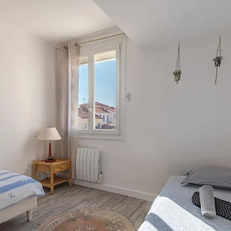 Modern & Spacious T4 Apartment *
